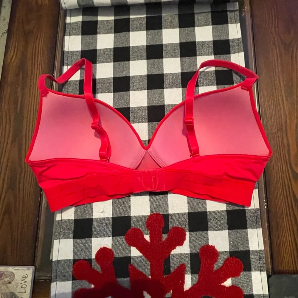 PINK Push up Bra - Picture 3 of 6